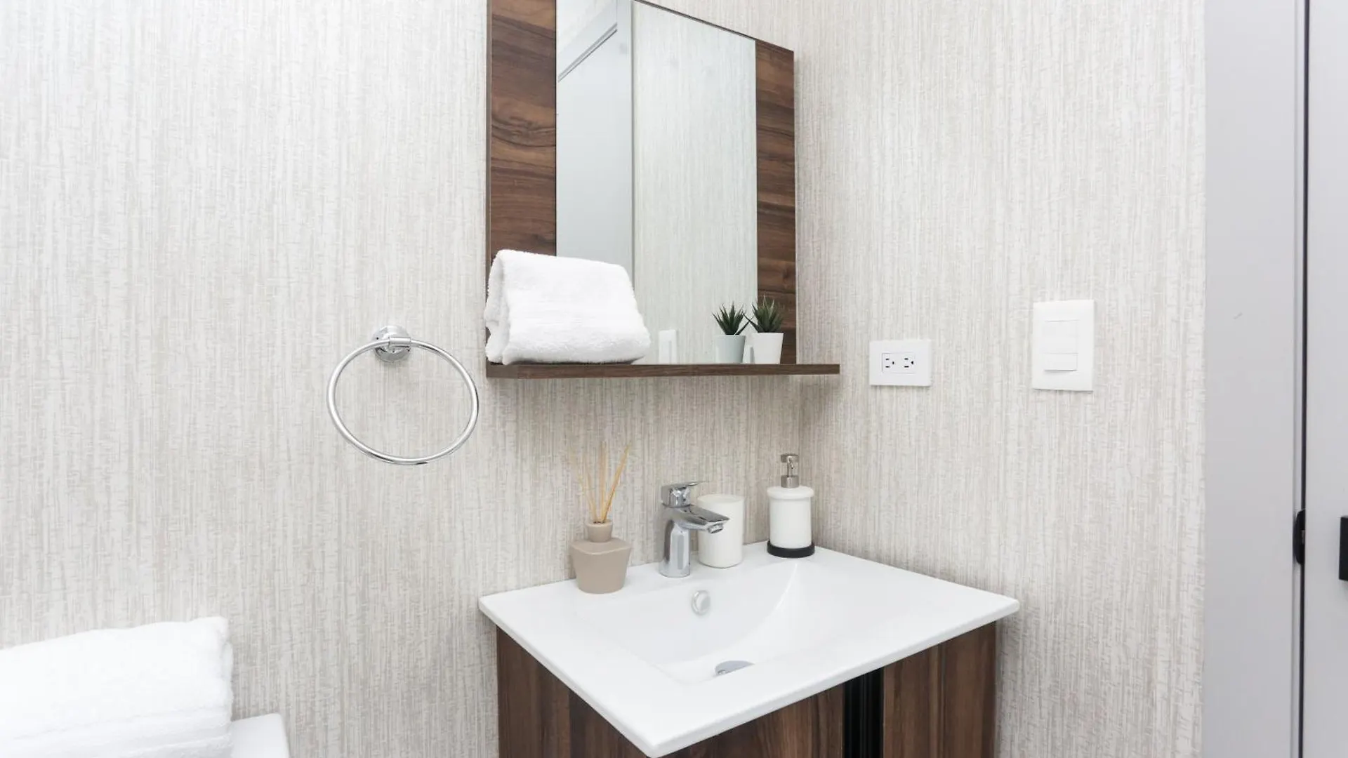 Exotic Aparment Downtown Santo Domingo Apartment
